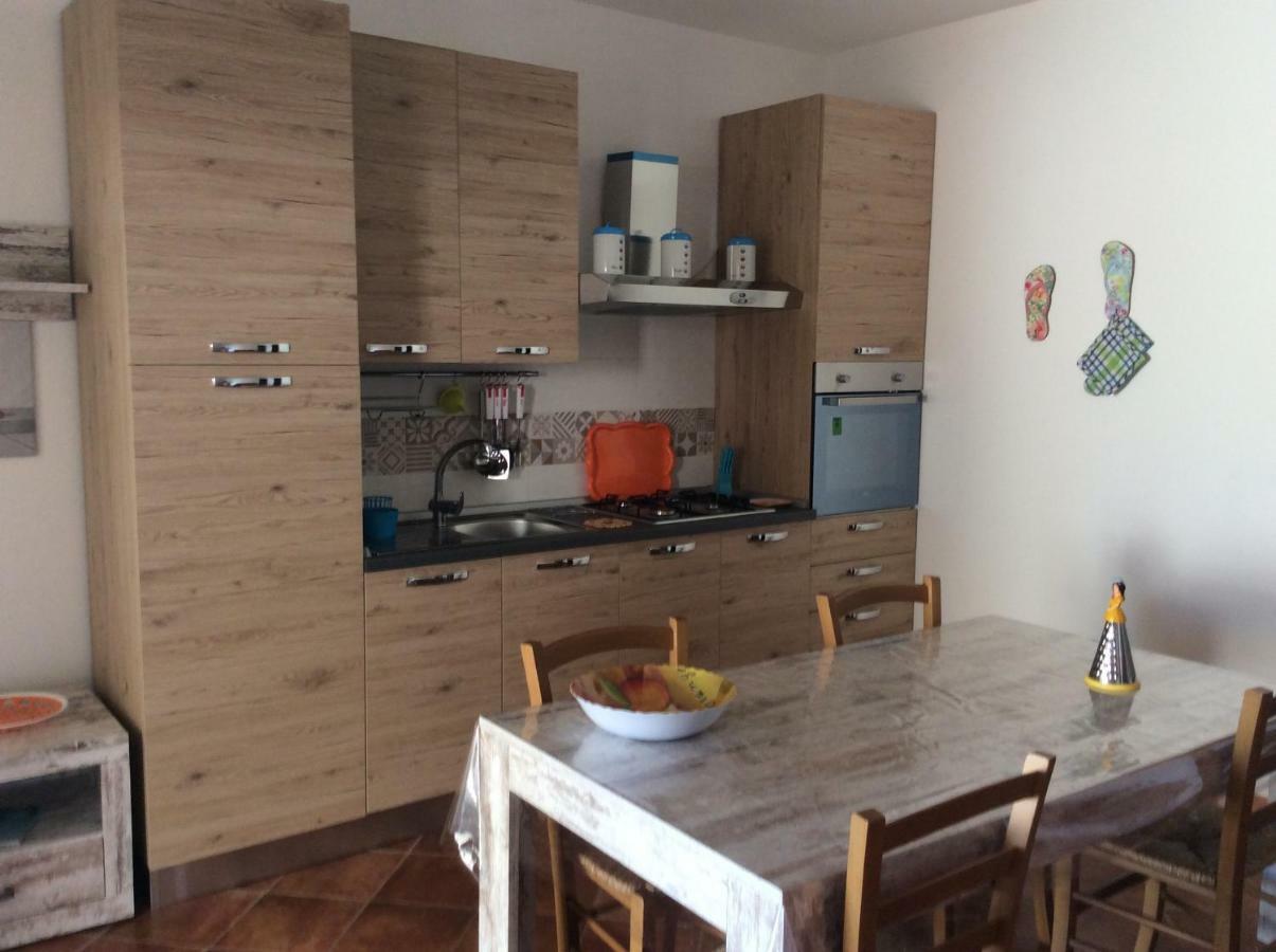 Residenza Il Melograno Villa Budoni Exterior foto