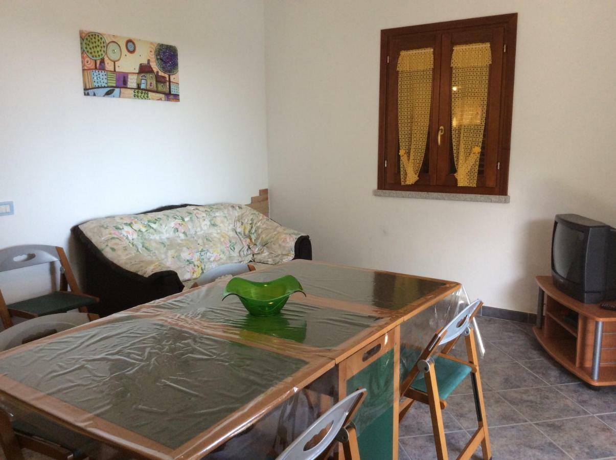 Residenza Il Melograno Villa Budoni Exterior foto